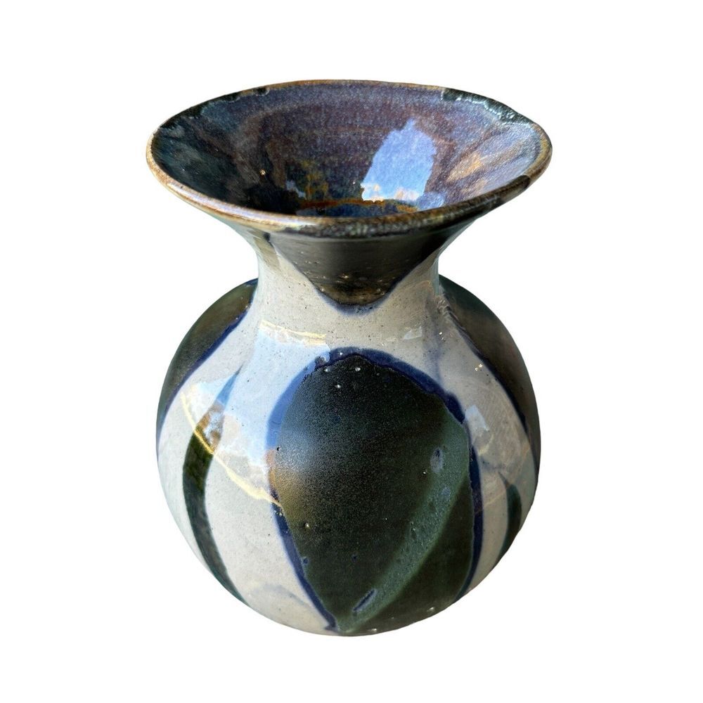 Art Pottery Vase 8 Inch Clay Stoneware Speckled Glaze‎ Handmade Multi Signed USA